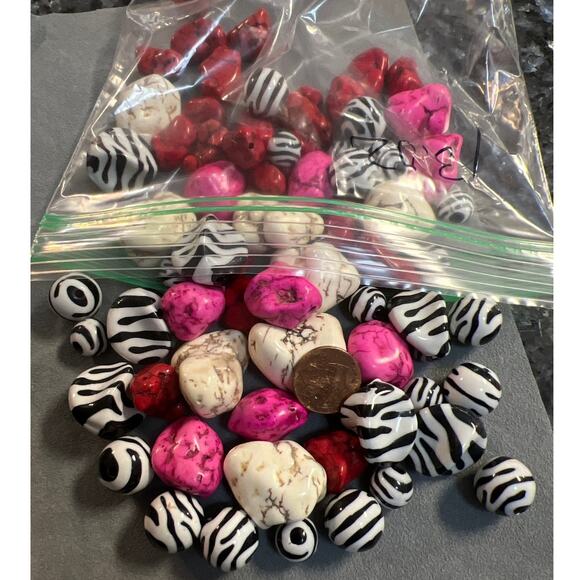 Beads Red, Pink, Cream, zebra stripe 13.02 oz Chunky Mixed Jewelry Making - Picture 1 of 2